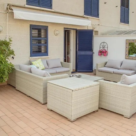 Apartment Royal Marina